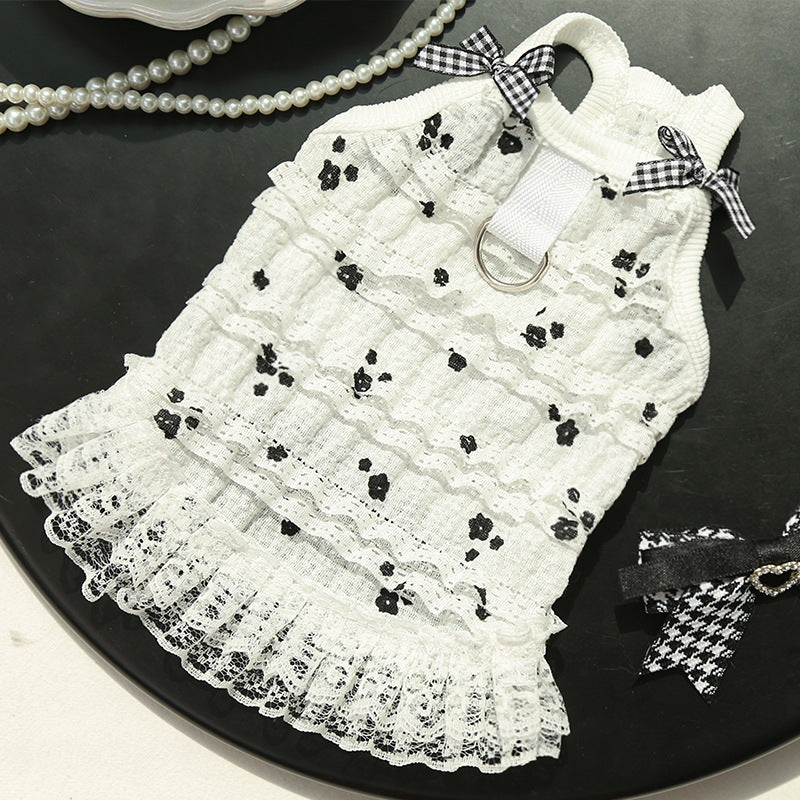 Spring and summer breathable cake lace vests, dog clothes and cat clothes
