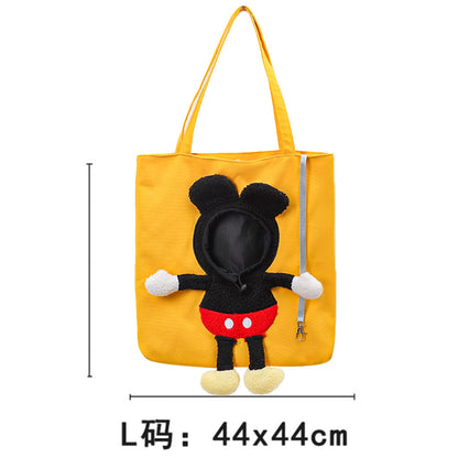 Portable bag for taking dogs and cats out for fresh air