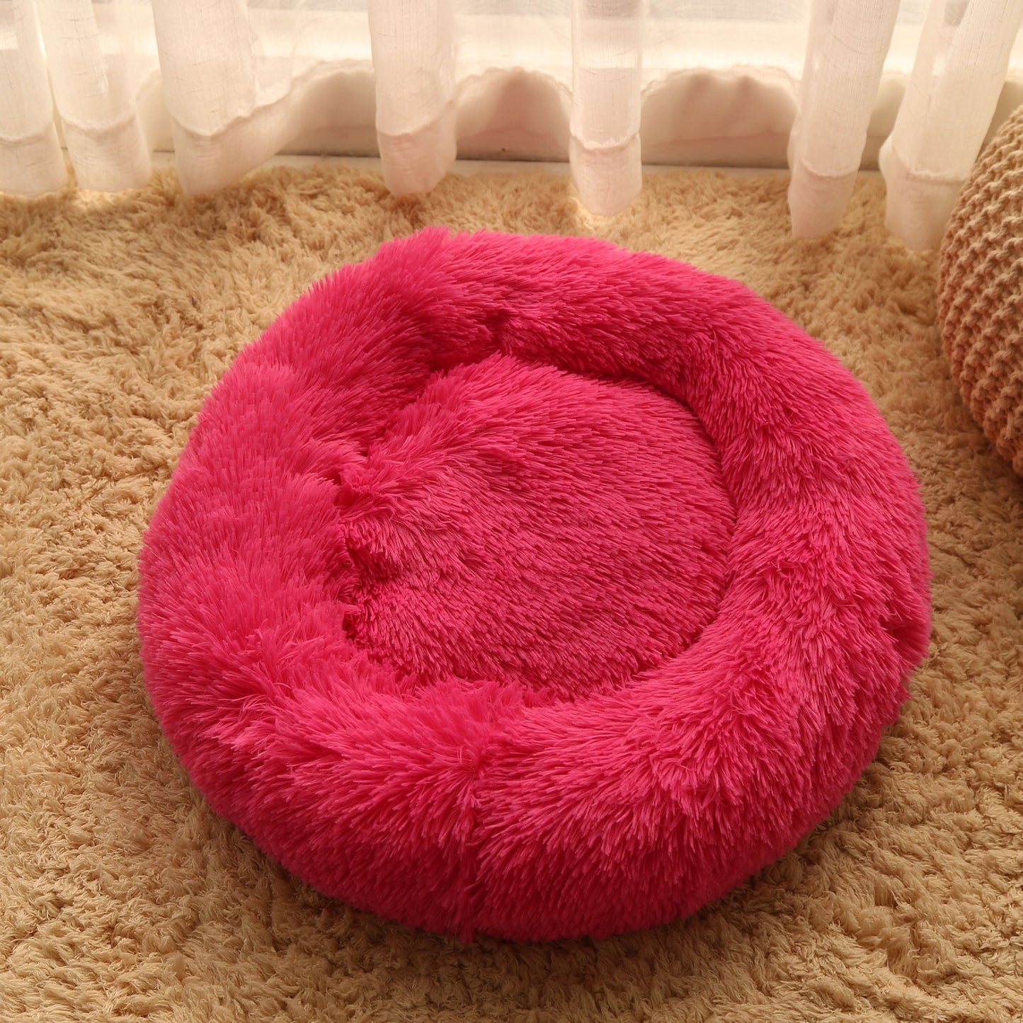 Winter round plush pet bed for small, medium and large-sized pets