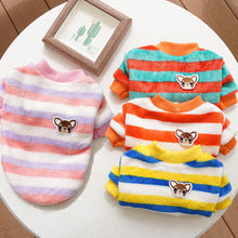 Pet clothing winter warm embroidery sweater Teddy than bear small and medium-sized dog dog cat clothing supplies wholesale