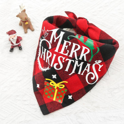 Christmas holiday pet small, medium and large dogs dogs and cats can double teddy triangle towel saliva bib